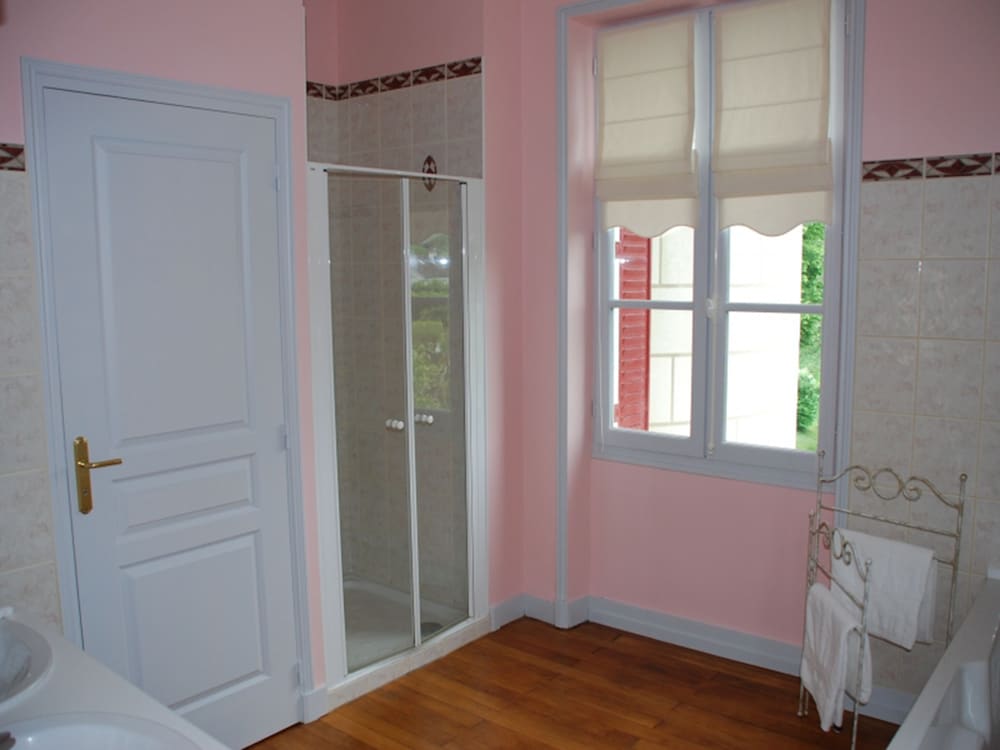 Double Room (La Vailliere) photo 2