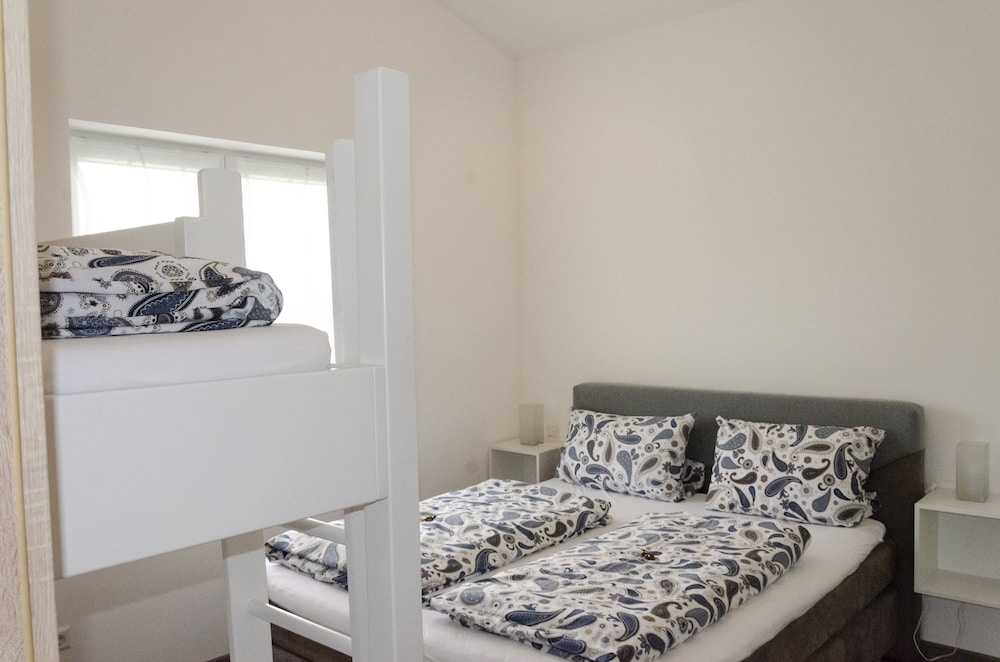 Apartment, 1 Bedroom, with Balcony (Second Floor Right) photo 1