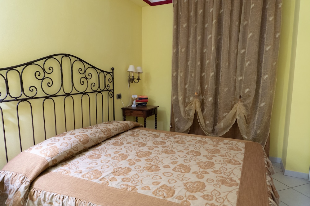 Comfort Triple Room photo 3