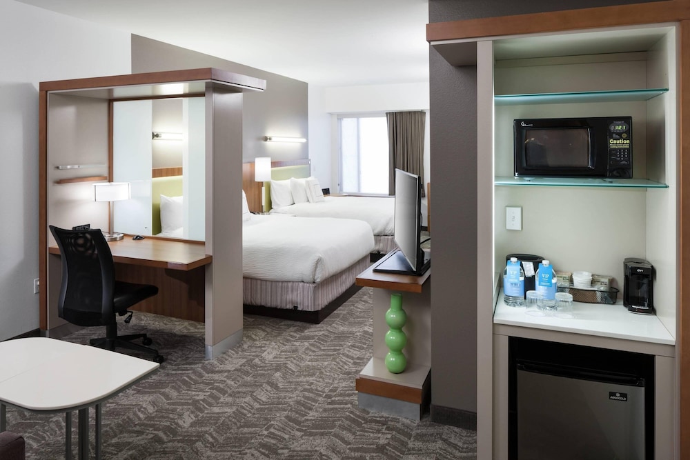 Studio, Multiple Beds
