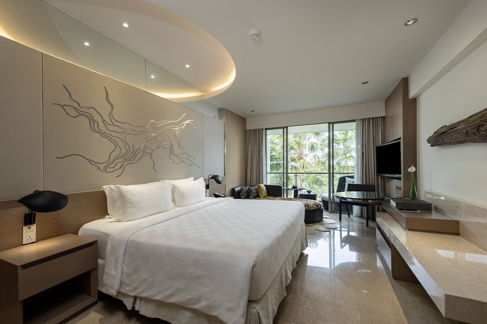 Forest View Room