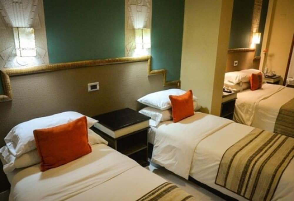 Premium Triple Room photo 3