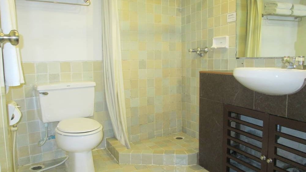 Garden View Duplex - Photo 5