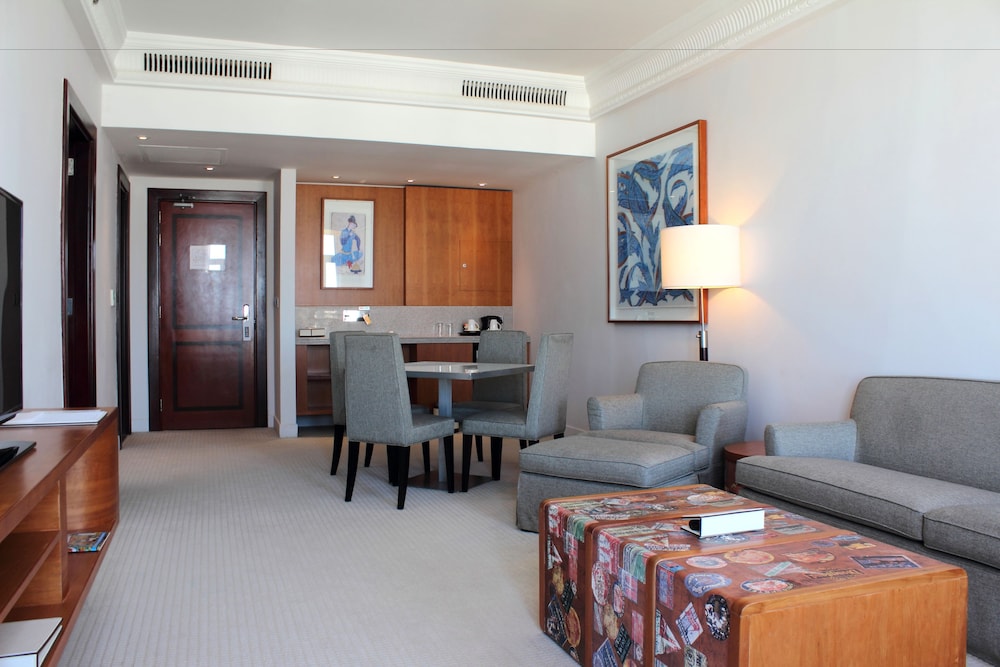 Deluxe Suite, 1 Bedroom, City View photo 1