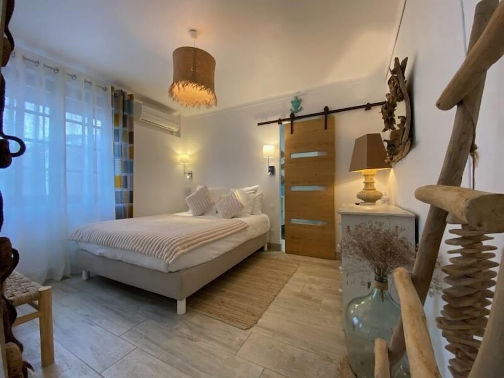 Junior Suite (Plage-Est) photo 1