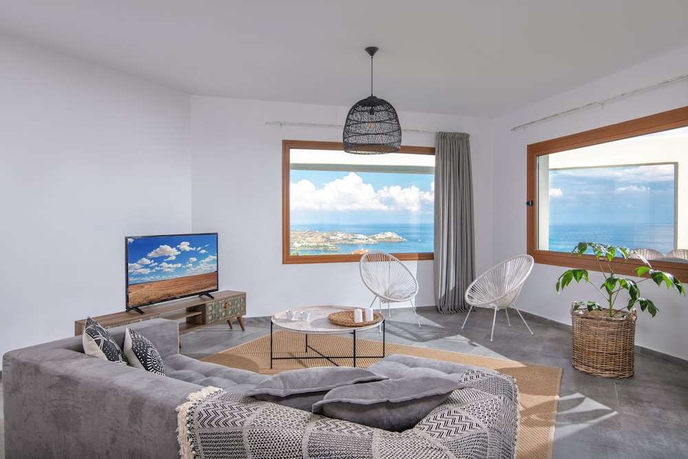 Comfort Apartment, 3 Bedrooms photo 1