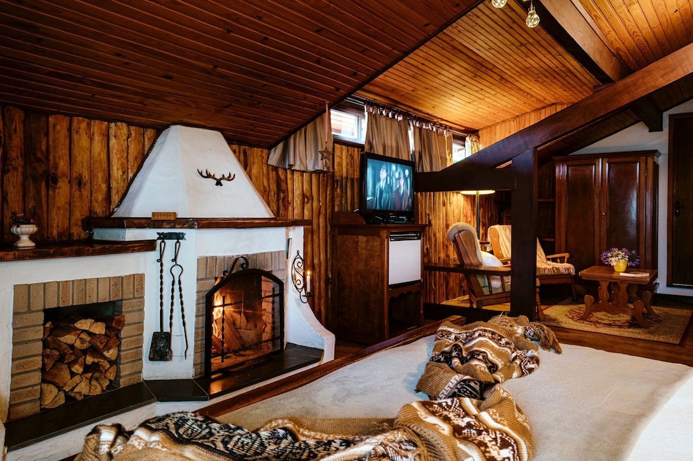 Standard Cabin photo 1