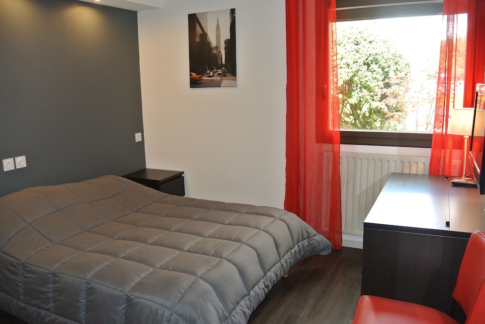 Double Room - Photo 2