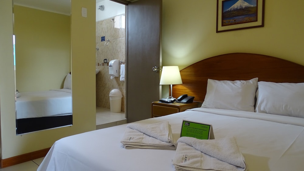 Economy Double Room (Piso 7) photo 1