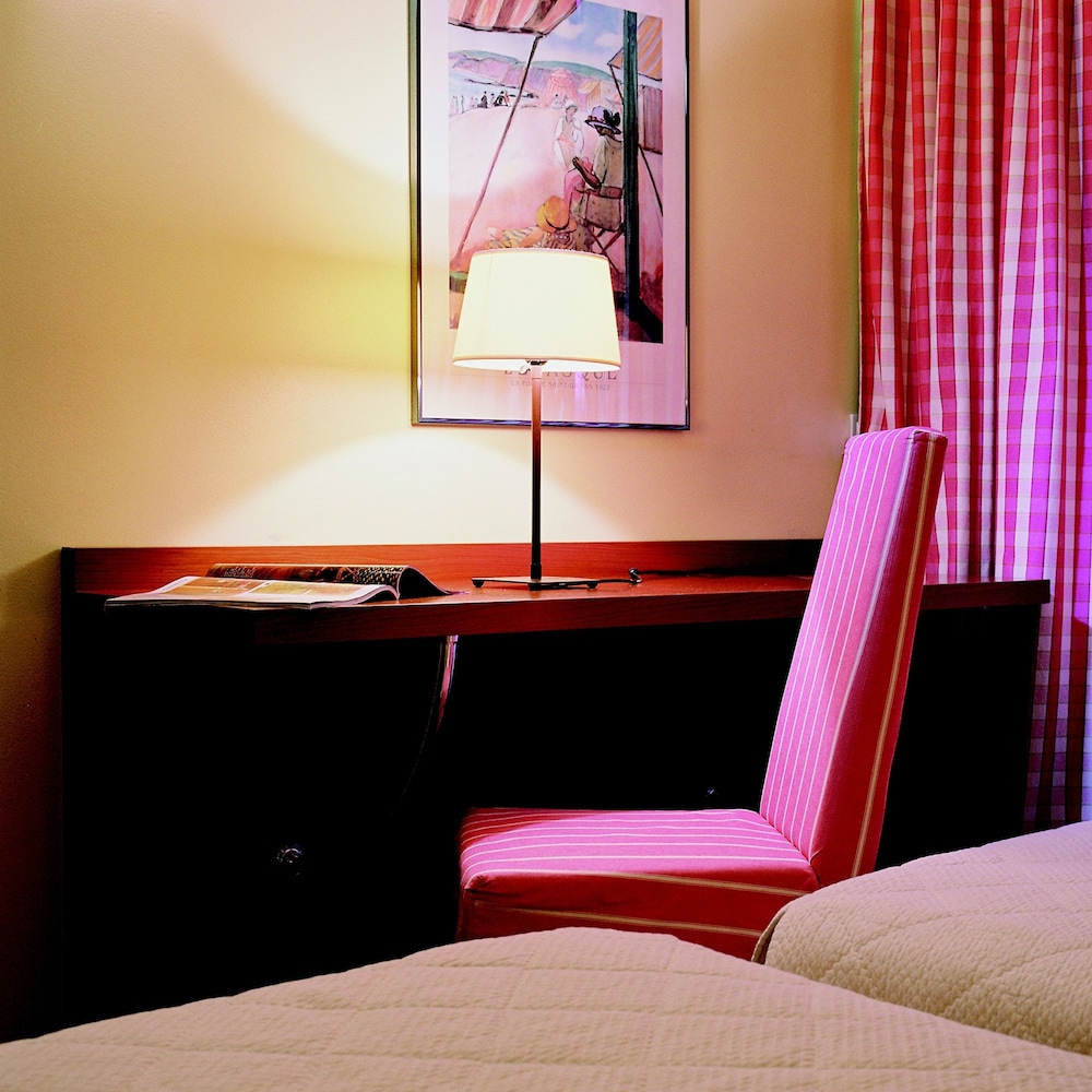 Comfort Twin Room - Photo 2