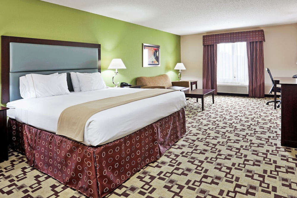 Standard Room, 1 King Bed, Accessible (Comm, Accessible Tub) - Photo 3
