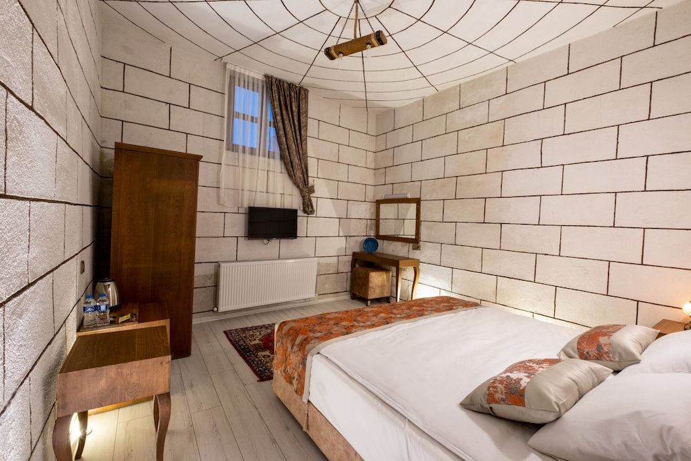 Economy Double or Twin Room, 1 Bedroom, Non Smoking photo 2