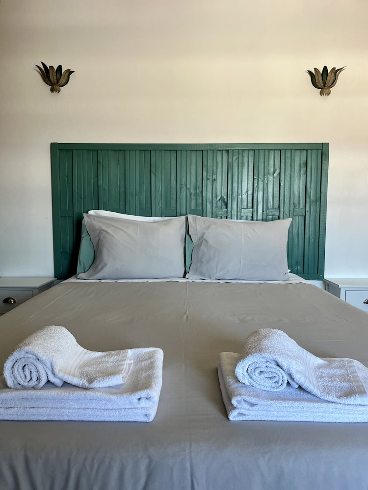 Comfort Double Room, Shared Bathroom (2) photo 2