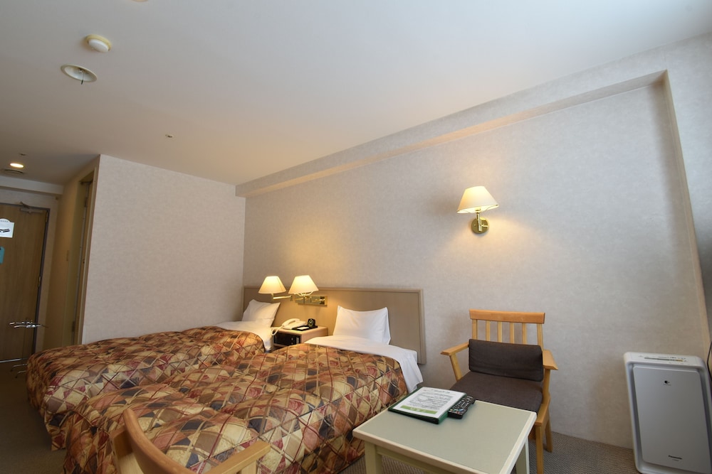 Standard Twin room, 2 Single Beds, Non Smoking - Photo 3