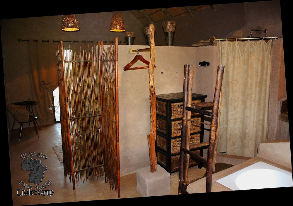 Comfort Chalet, 2 Twin Beds, Accessible, Garden View photo 2
