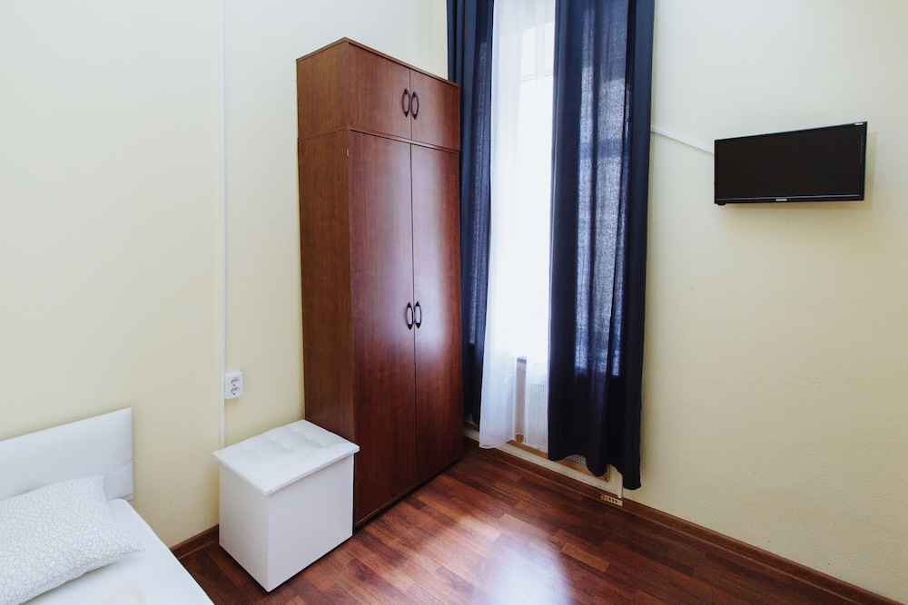 Basic Single Room