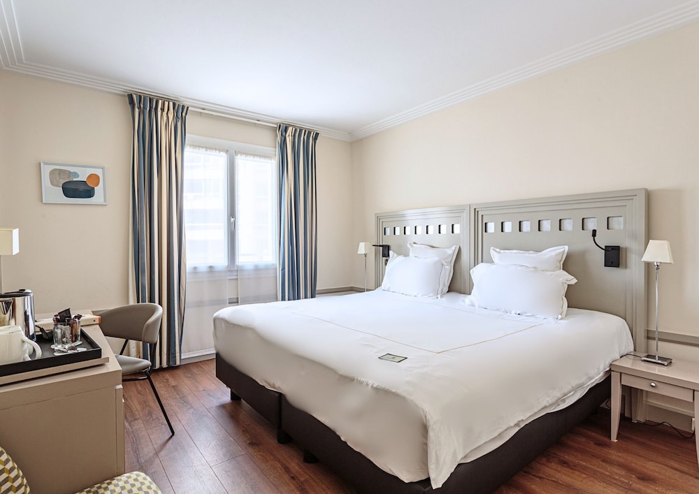 Classic Room, City View - Photo 4
