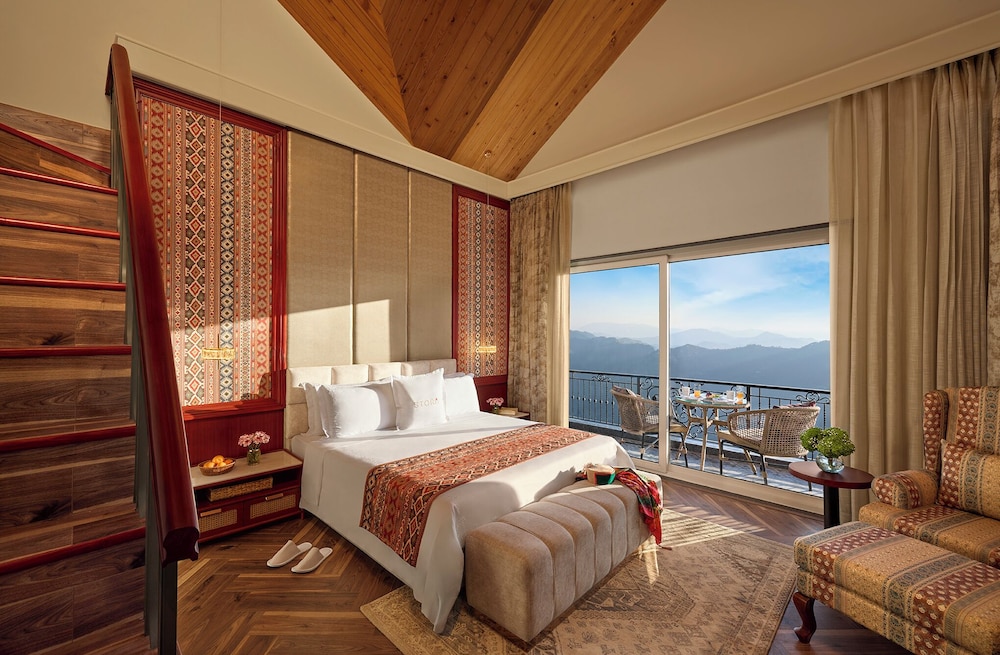 Suite, 1 King Bed (Junior Suite)