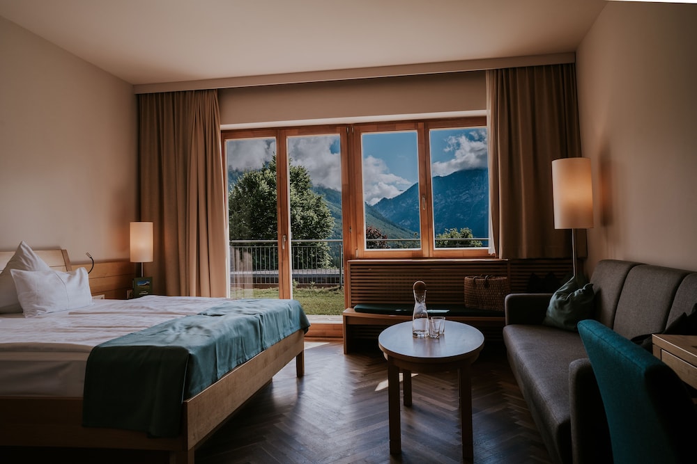 Comfort Double Room (Dachstein)