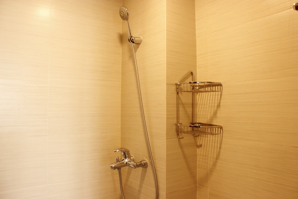 Room - Photo 5