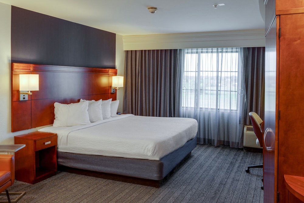 Room, 2 Queen Beds - Photo 3