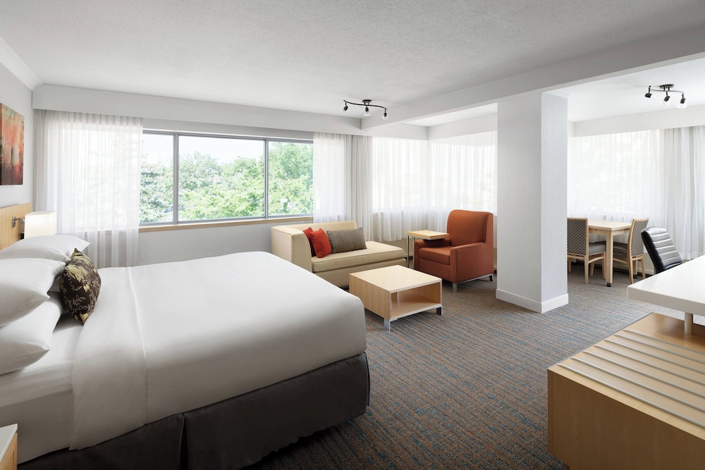 Club Suite, 1 Bedroom, Corner