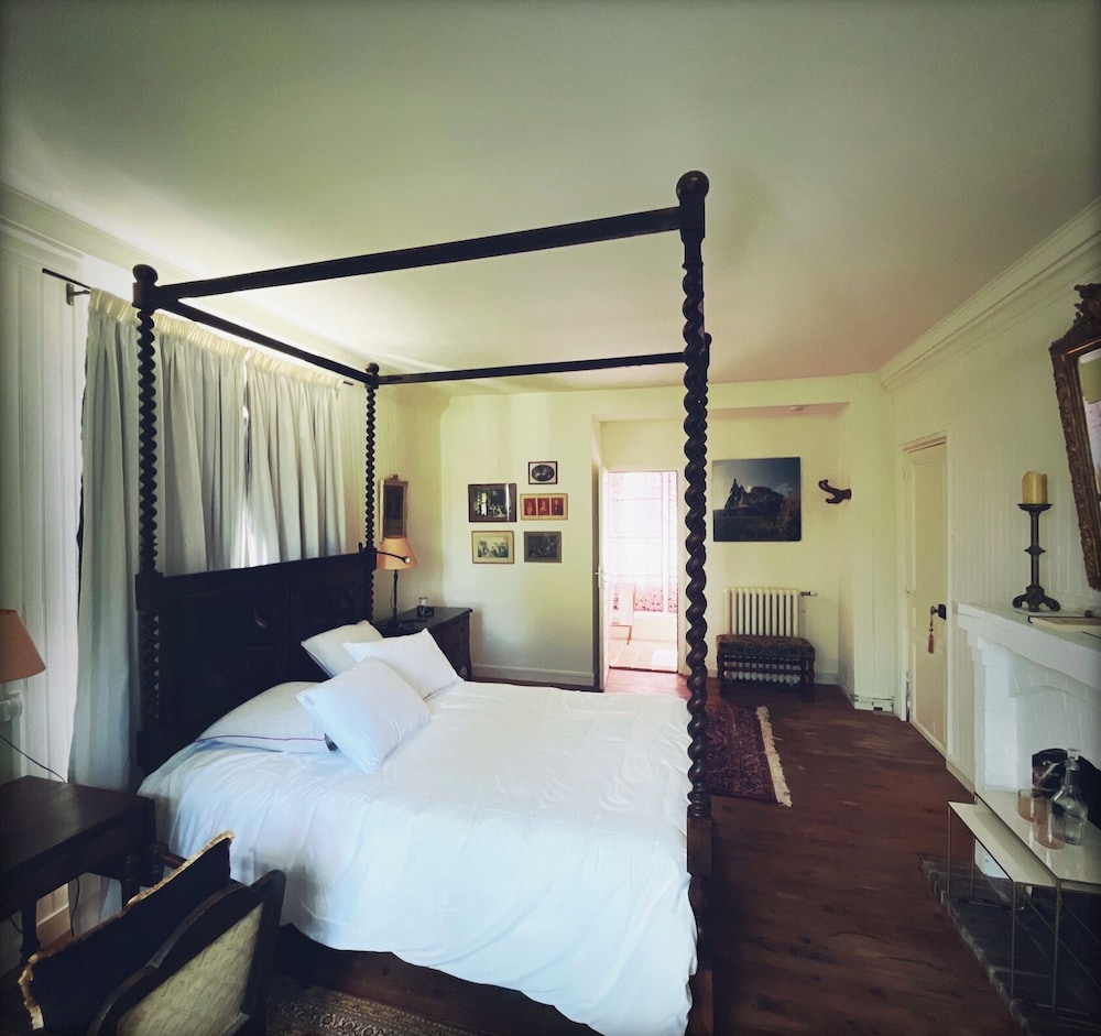 Classic Double Room, Garden View