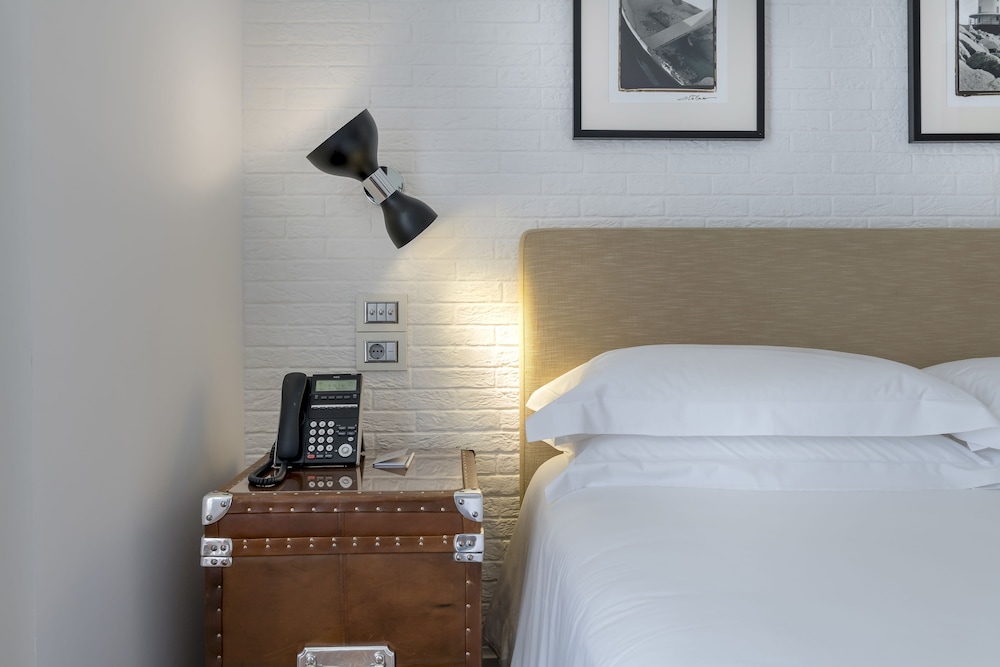 Deluxe Double or Twin Room, Non Smoking, City View - Photo 1