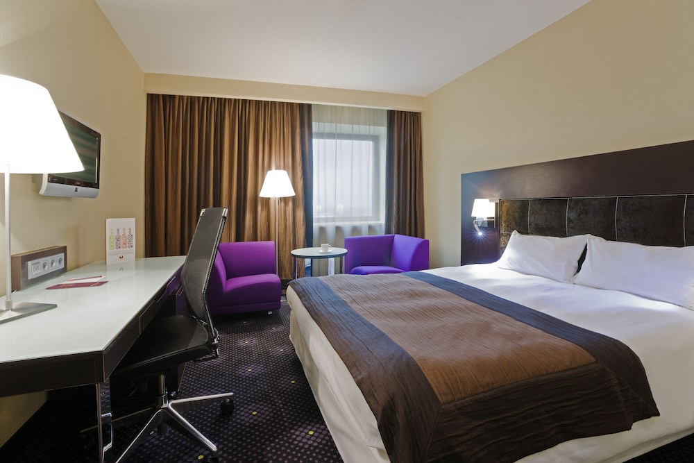 Standard Room, 1 Double Bed (Comfortable) - Photo 12