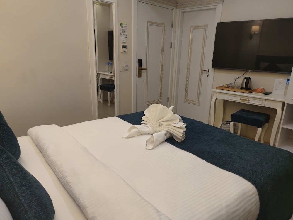 Panoramic Double Or Twin Room photo 3