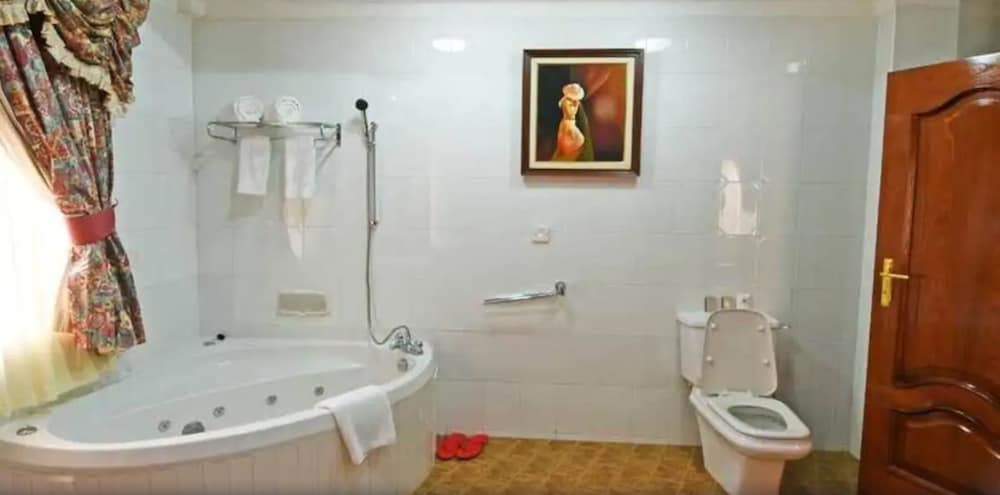 Executive Suite photo 3