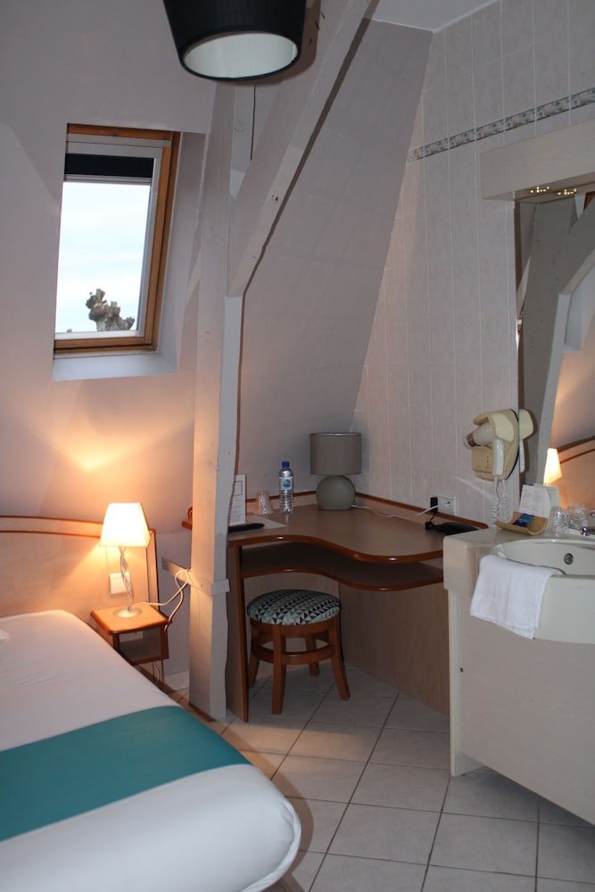 Double Room Single Use (Budget) photo 2