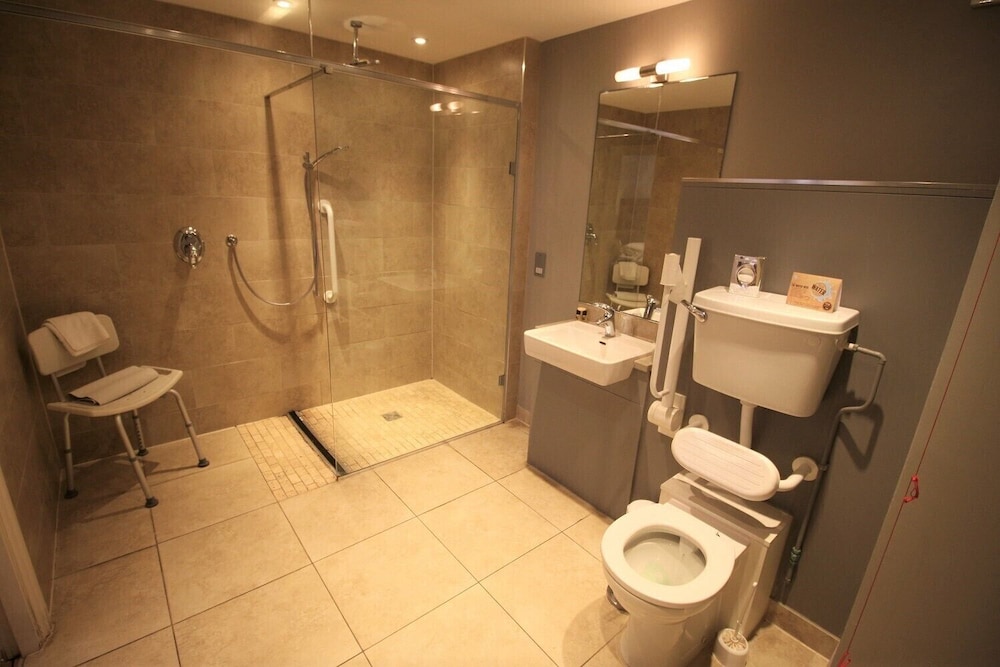 Double Room, Accessible, Ensuite (Disabled Access) photo 3