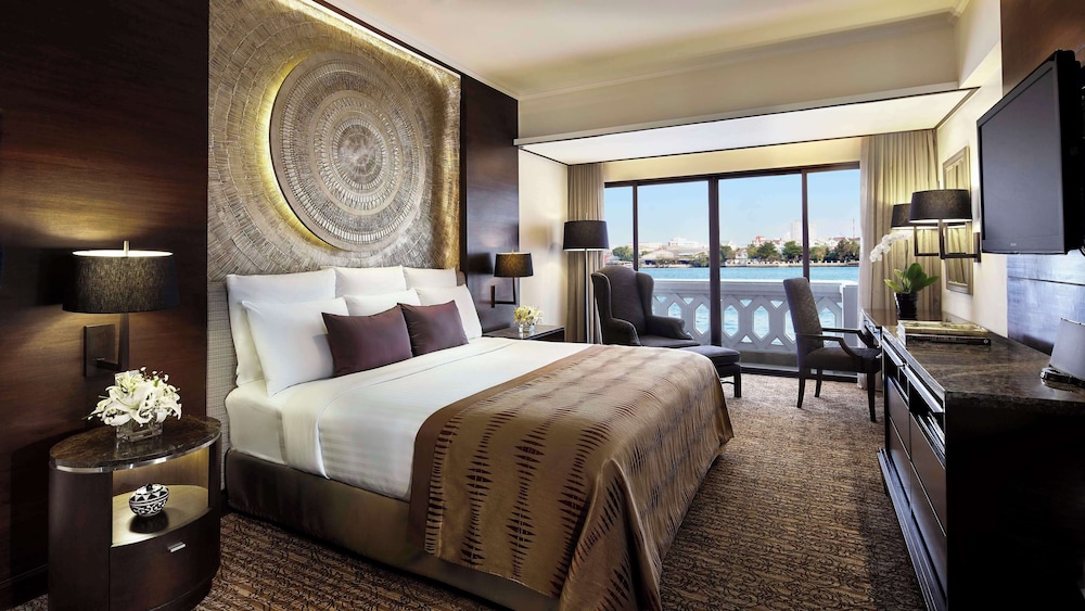 Anantara Riverfront Suite