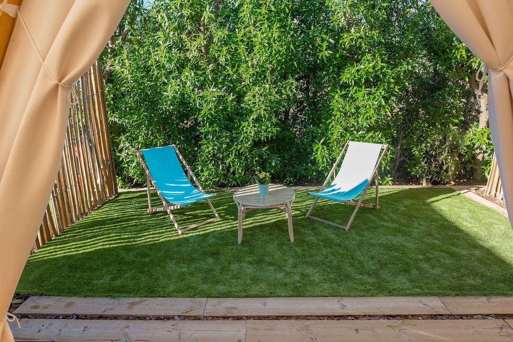 Signature Tent, Shared Bathroom (2 pax) photo 2