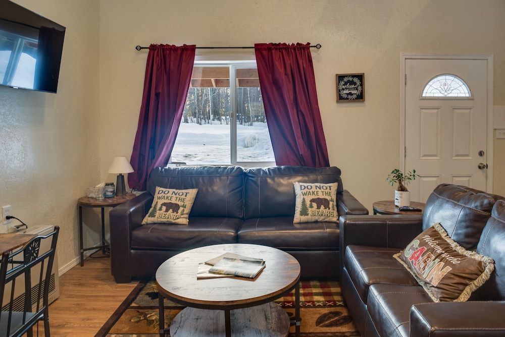 House (2 Bedrooms) photo 1