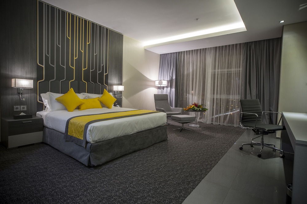 Standard Room, 1 King Bed - Photo 6
