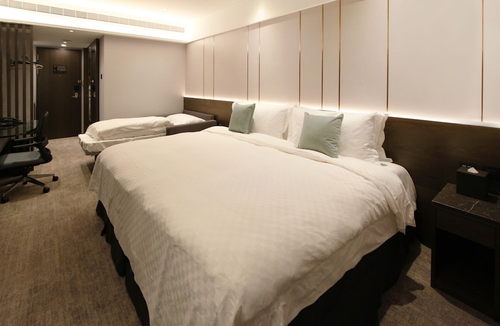 Executive Triple Room