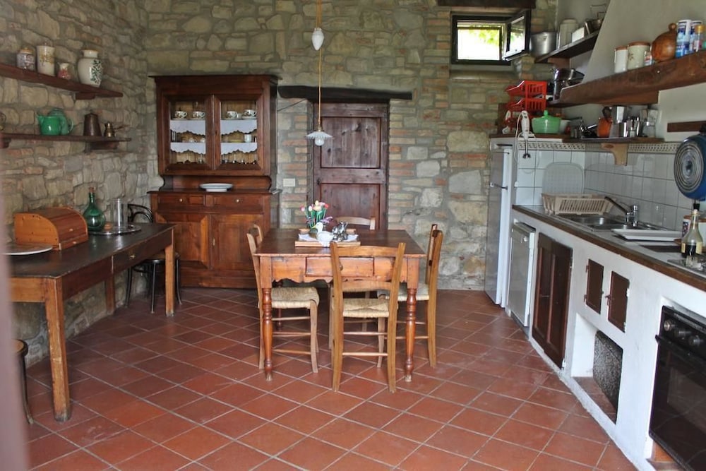 Duplex, 3 Bedrooms photo 2