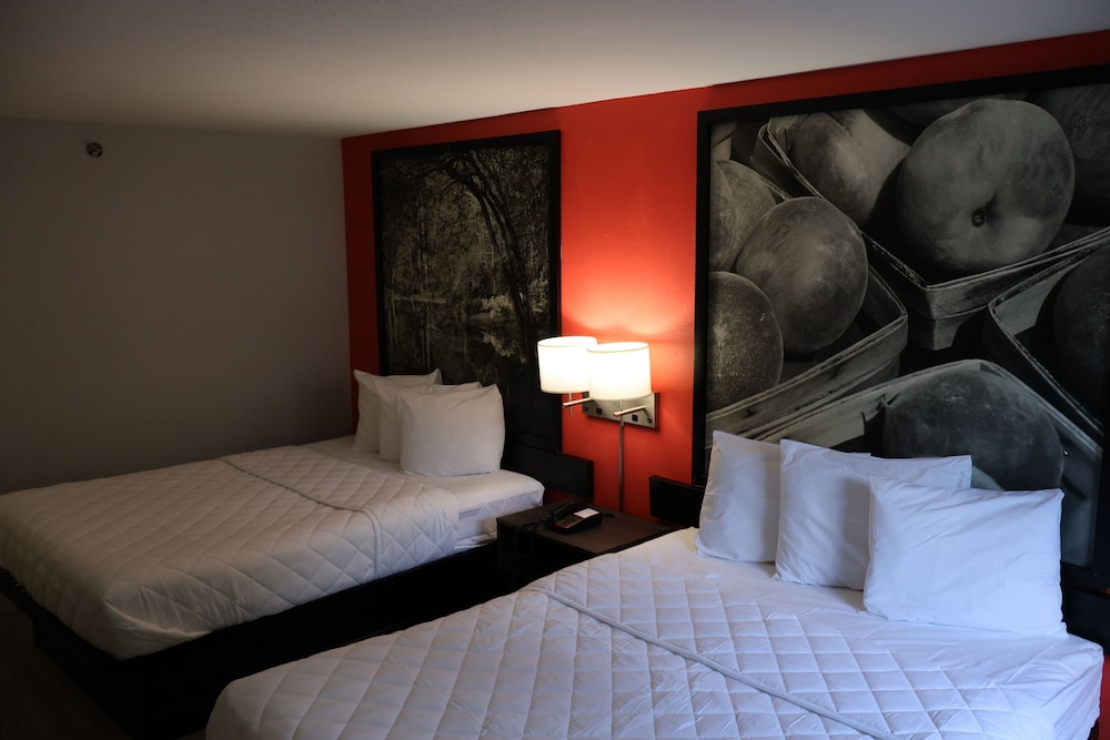 Double Room, 2 Queen Beds, Non Smoking photo 2
