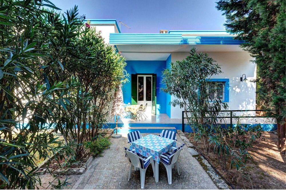 Family Villa, 2 Bedrooms, Pool Access (Villetta Gelsomino) photo 3