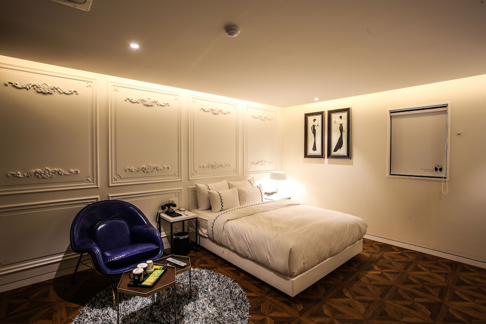 Deluxe Double Room - Photo 4