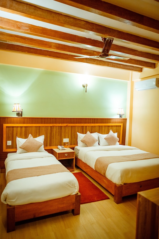 Deluxe Twin Room - Photo 3