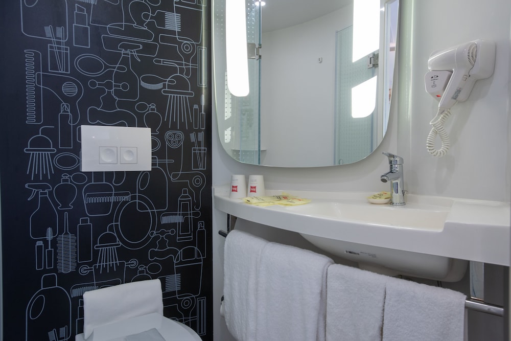 Double Room (Mainland Chinese Only)
