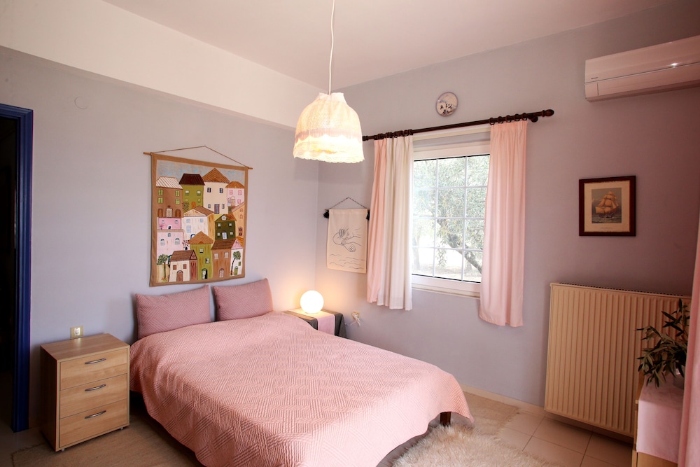 Deluxe Apartment (Dafni)