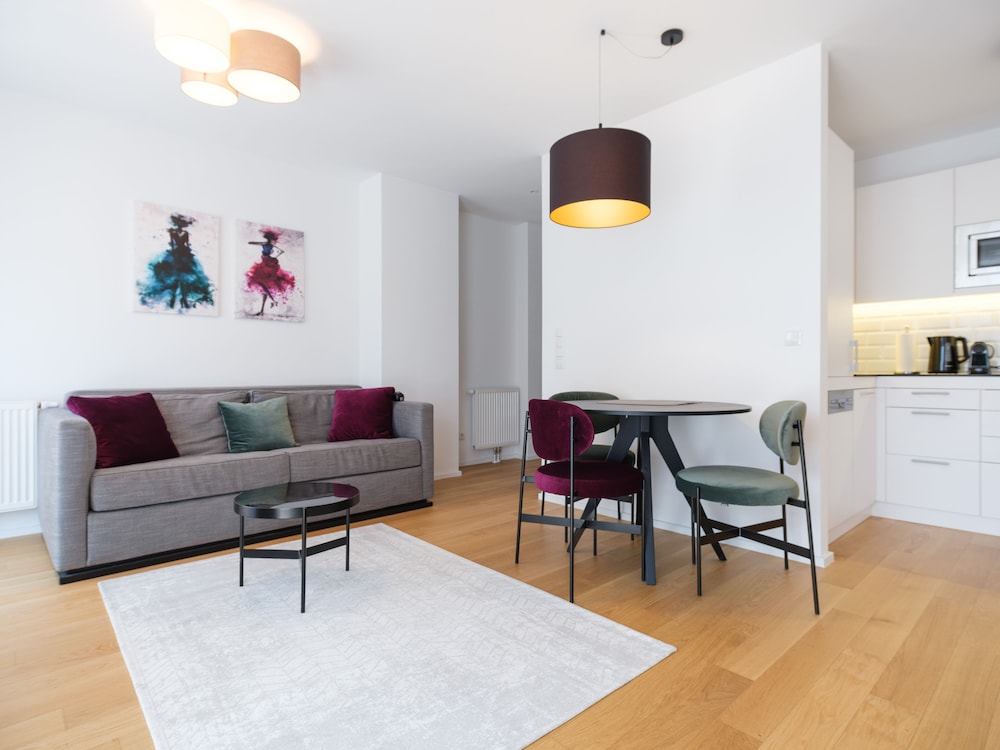Basic Apartment