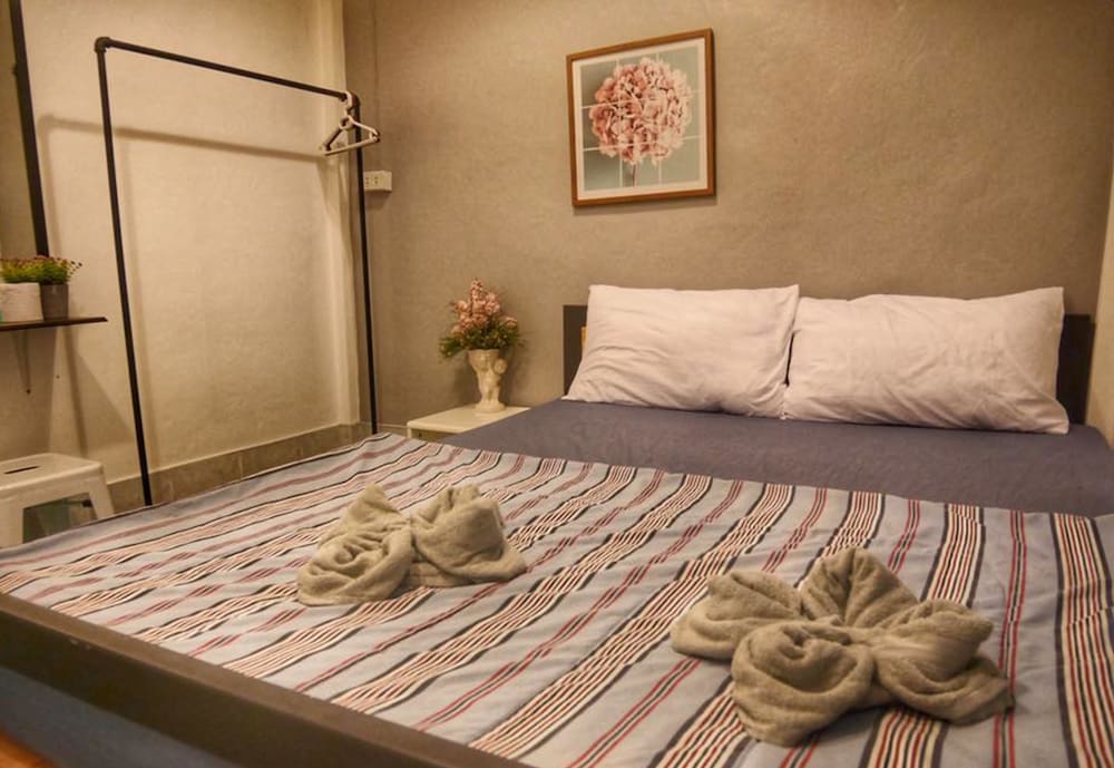 Honeymoon Suite photo 1