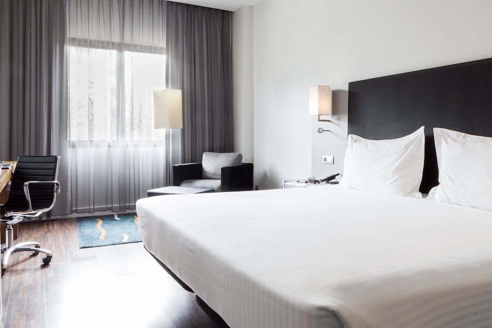 Junior Room (Suite with extra bed)