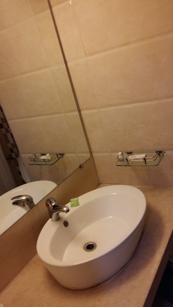 Deluxe Room, 1 Double Bed, Non Smoking photo 2