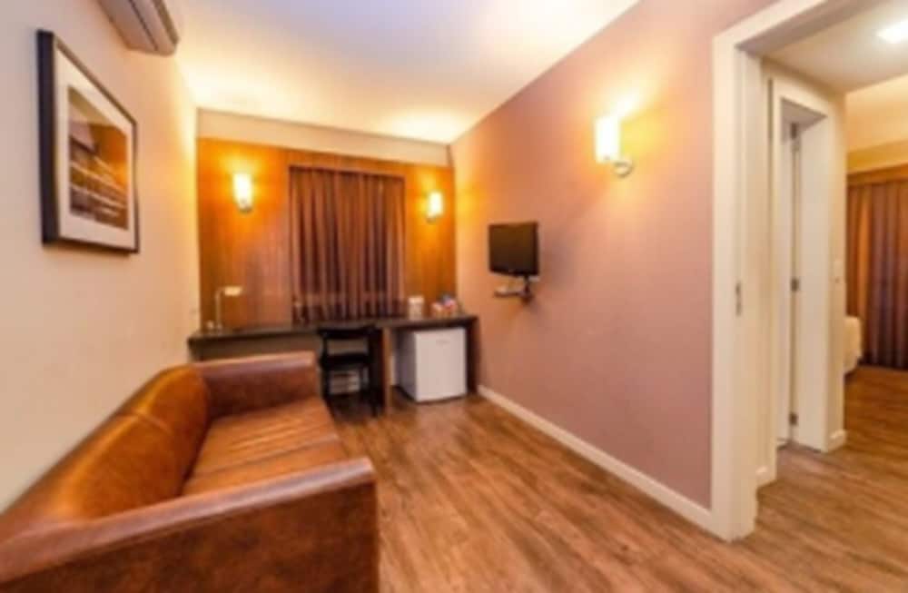 Superior Room, Multiple Beds, City View - Photo 10